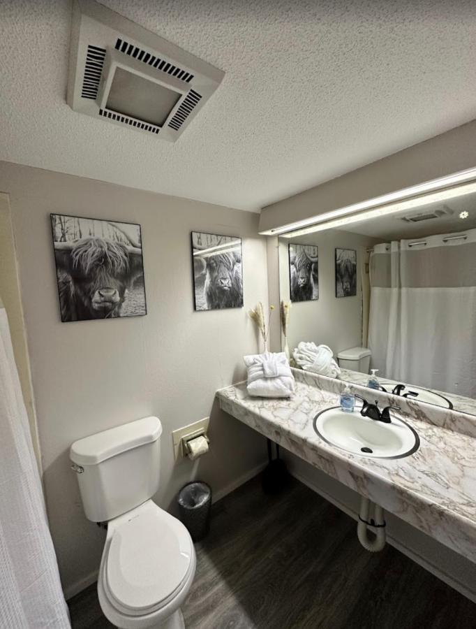 Timber Ridge Lodge ガトリンバーグ エクステリア 写真